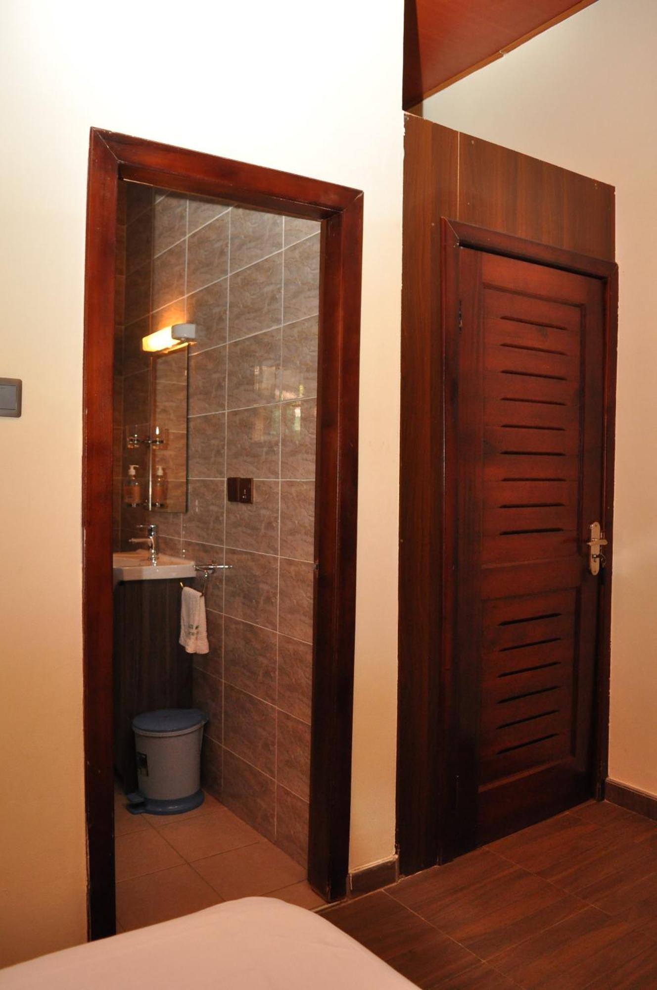 Santa Monica Home Lodge Senchi 外观 照片