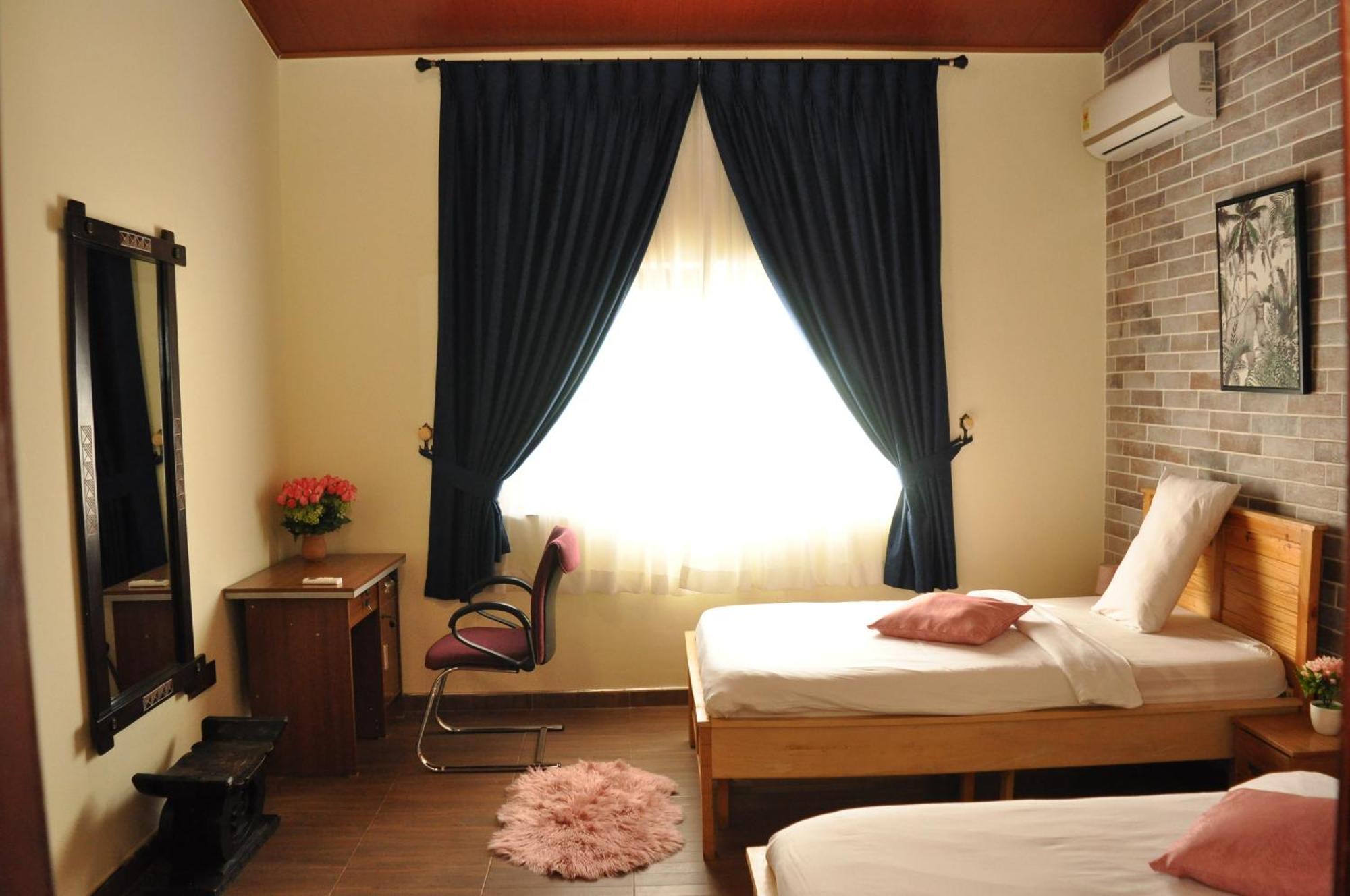 Santa Monica Home Lodge Senchi 外观 照片