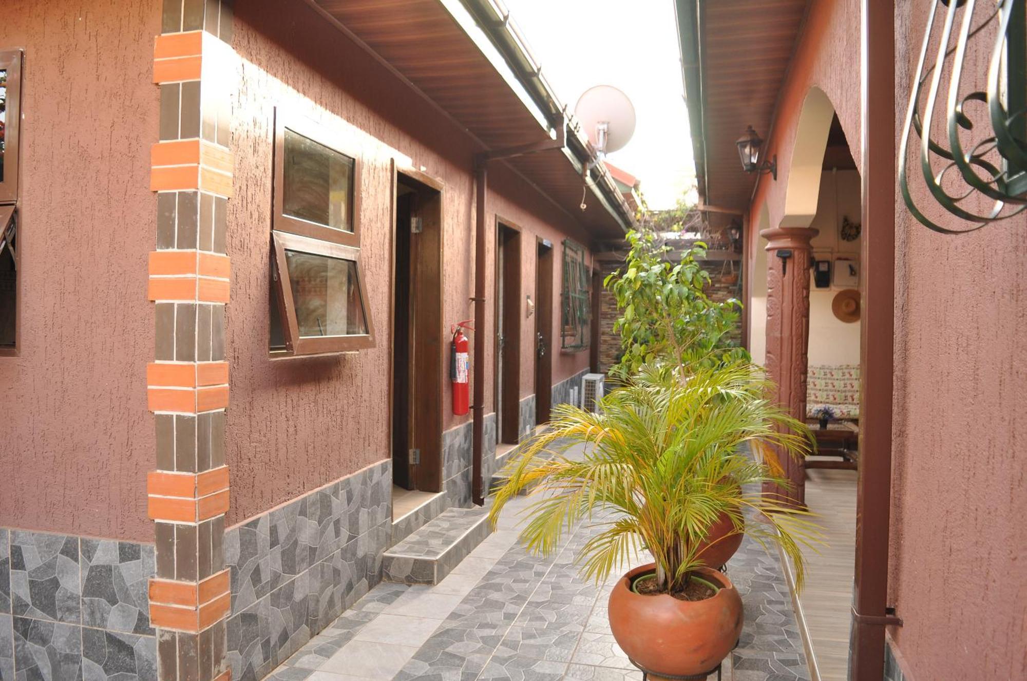 Santa Monica Home Lodge Senchi 外观 照片