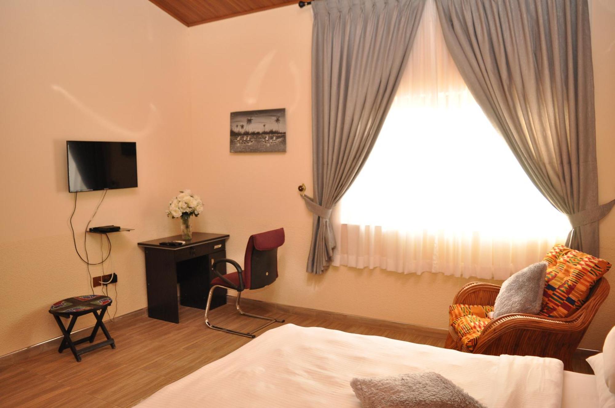 Santa Monica Home Lodge Senchi 外观 照片